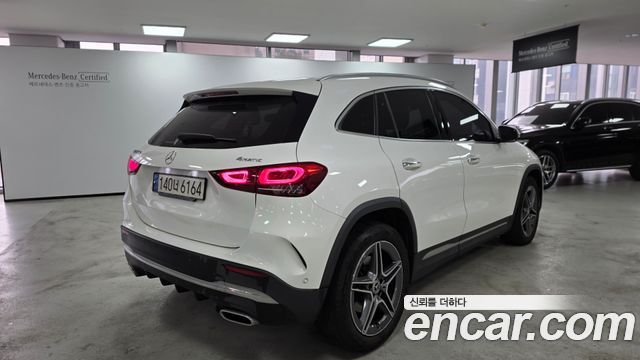 Mercedes-Benz GLA-Class GLA250 4MATIC — пробег 40 269 км — фото 2 из 5