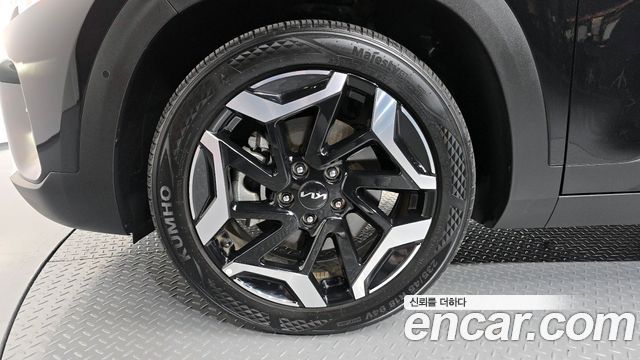 Kia Seltos из Кореи Encar