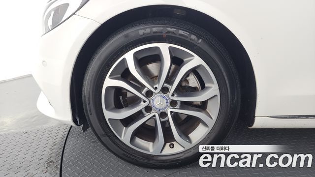 Mercedes-Benz C-Class из Кореи Encar