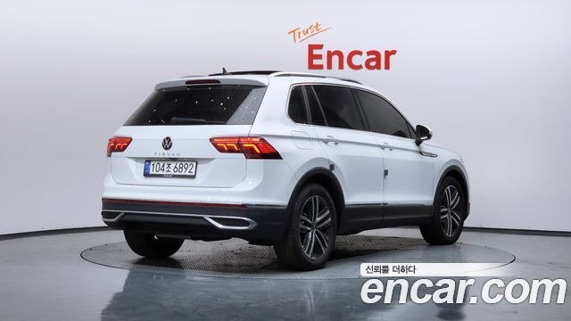 Volkswagen Tiguan из Кореи Encar