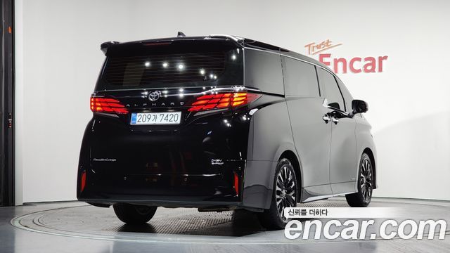 Toyota Alphard из Кореи Encar