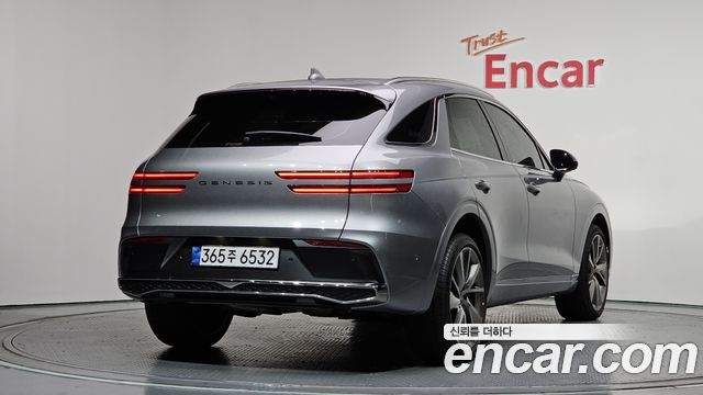 Genesis GV70 из Кореи Encar