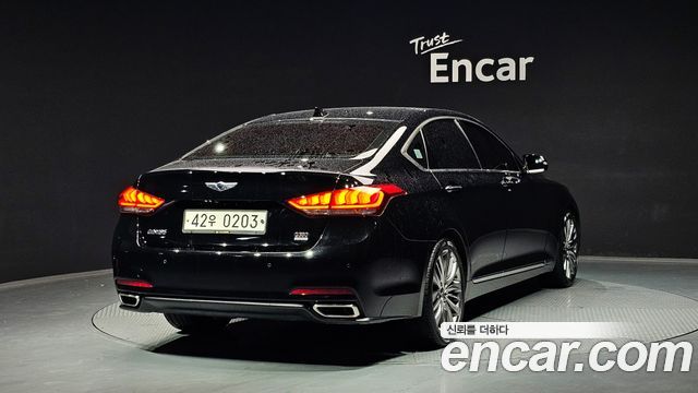 Hyundai Genesis из Кореи Encar