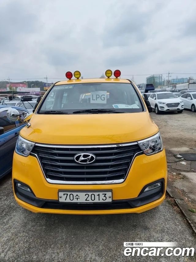 Hyundai Starex из Кореи Encar