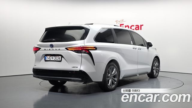Toyota Sienna из Кореи Encar