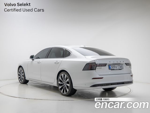 Volvo S90 из Кореи Encar