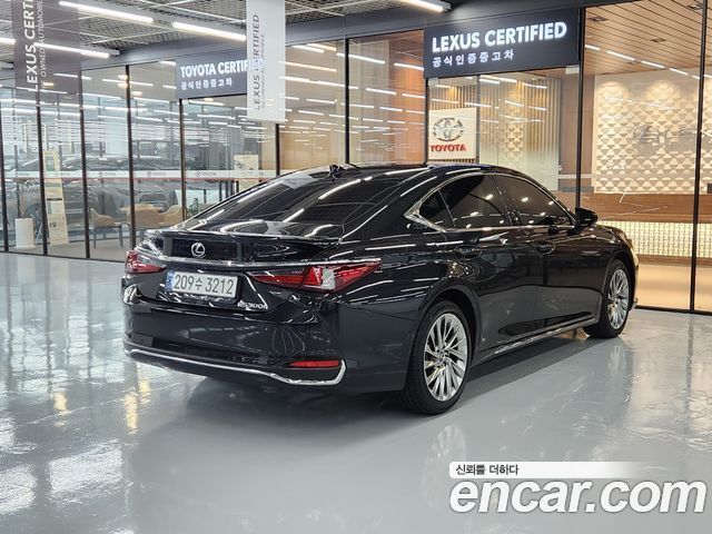 Lexus ES из Кореи Encar