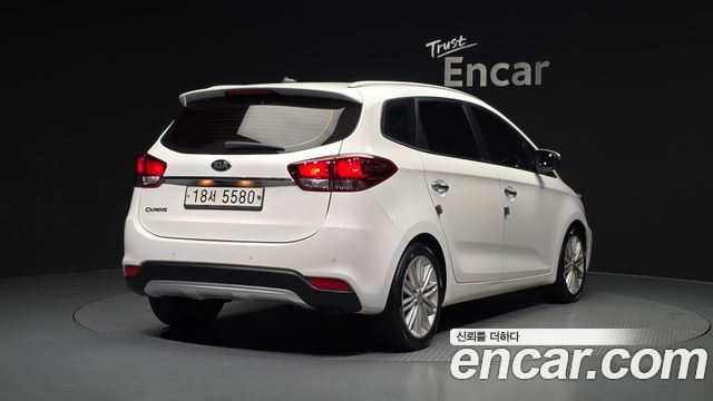 Kia Carens из Кореи Encar