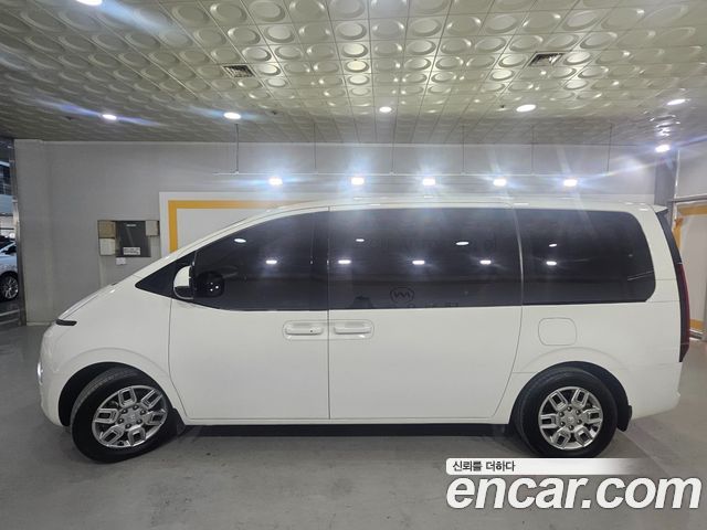 Hyundai Staria из Кореи Encar