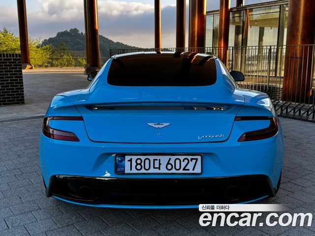 Astonmartin Vanquish 6.0 V12 Coupe 2nd — пробег 35 500 км