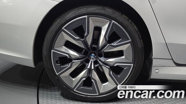 BMW 7-Series из Кореи Encar