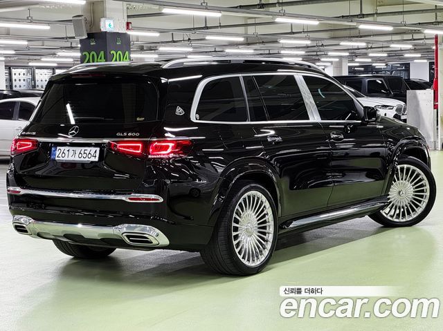 Mercedes-Benz GLS-Class Maybach GLS600 4MATIC — пробег 16 878 км — фото 2 из 5
