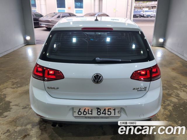 Volkswagen Golf из Кореи Encar