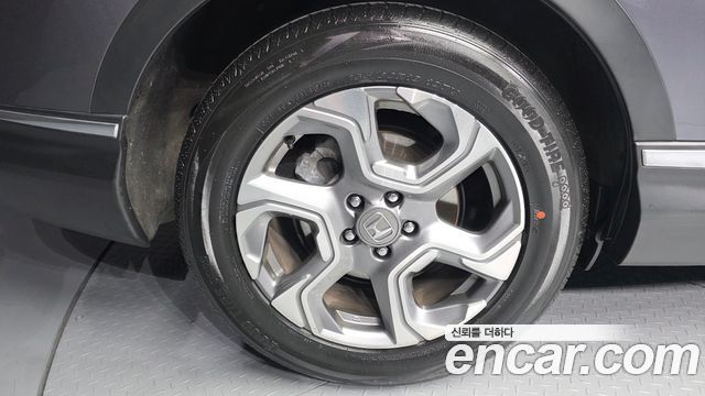 Honda CR-V 1.5 EX-L 2WD — пробег 92 047 км