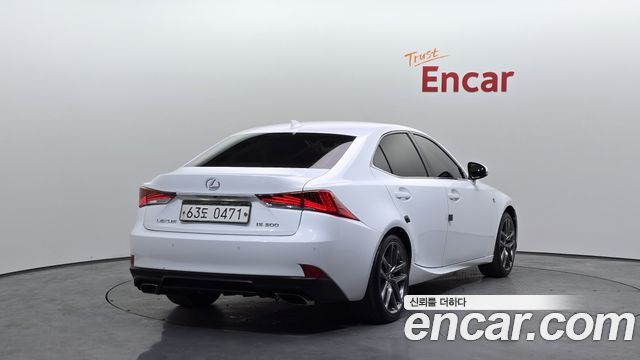 Lexus IS из Кореи Encar