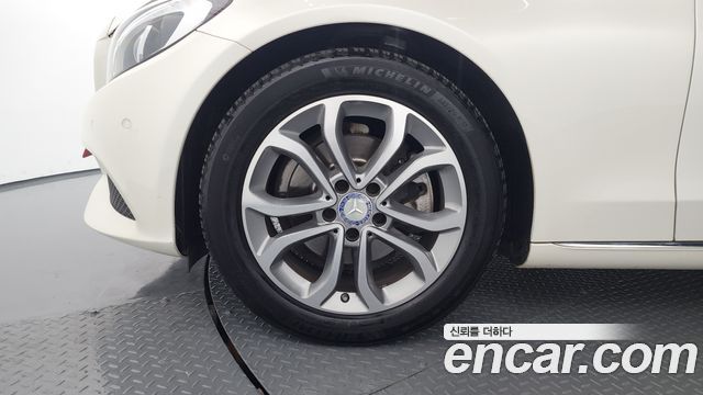 Mercedes-Benz C-Class из Кореи Encar