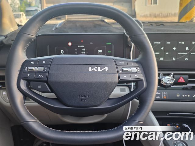 Kia Sportage HEV 1.6 2WD Signature — пробег 7 500 км — фото 5 из 5