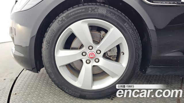 Jaguar XF из Кореи Encar