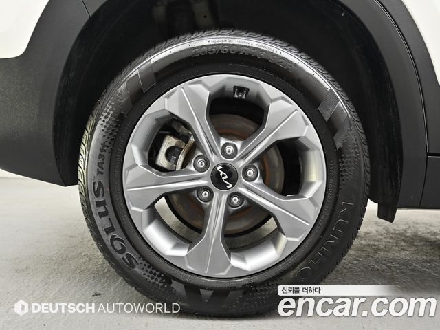 Kia Seltos из Кореи Encar