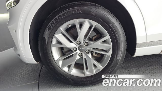 Genesis GV70 из Кореи Encar
