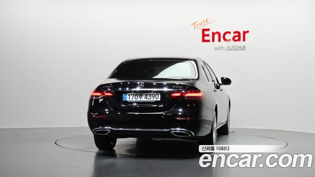 Mercedes-Benz E-Class из Кореи Encar