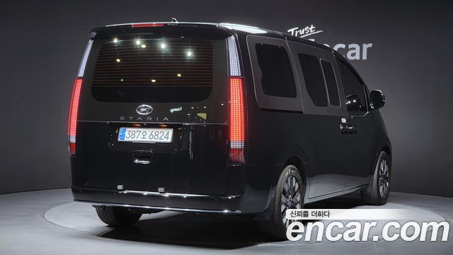 Hyundai Staria из Кореи Encar