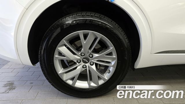 Genesis GV70 из Кореи Encar