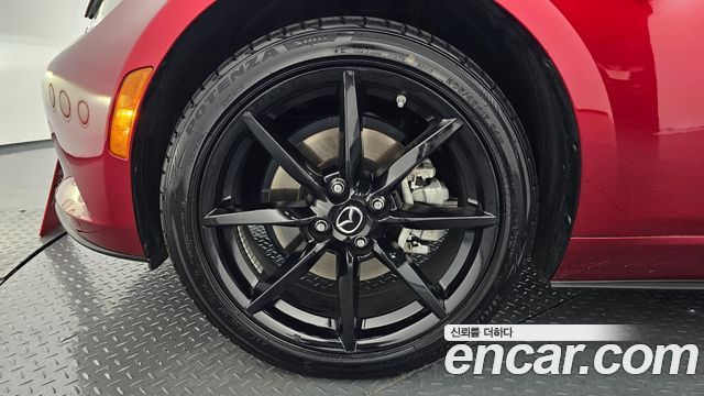 Mazda MX-5 Miata Miata — пробег 23 903 км