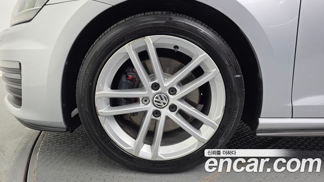 Volkswagen Golf из Кореи Encar