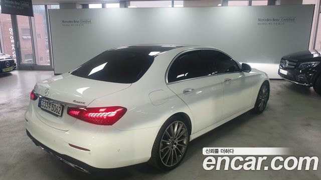 Mercedes-Benz E-Class из Кореи Encar