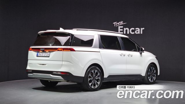 Kia Carnival из Кореи Encar