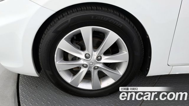 Hyundai Accent из Кореи Encar