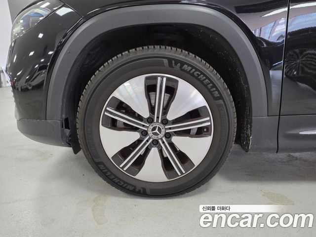 Mercedes-Benz EQB из Кореи Encar