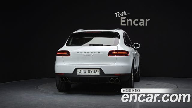 Porsche Macan из Кореи Encar