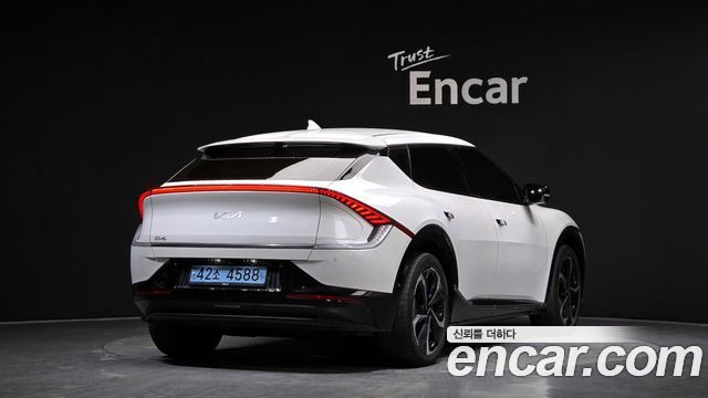 Kia EV6 из Кореи Encar