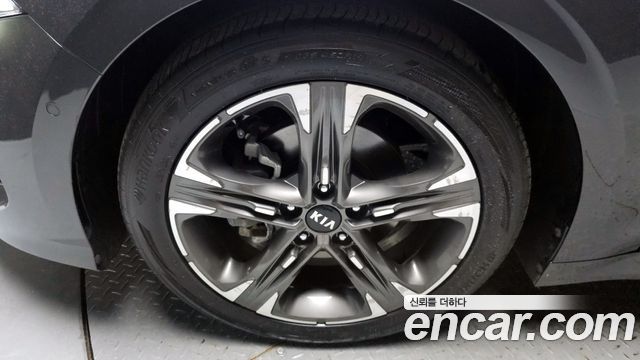 Kia K5 из Кореи Encar