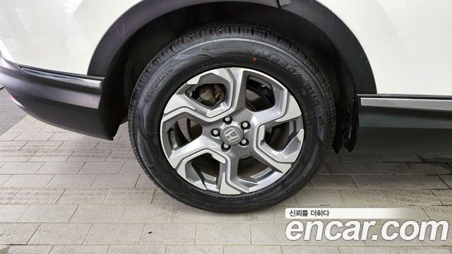 Honda CR-V 1.5 EX-L 2WD — пробег 168 661 км