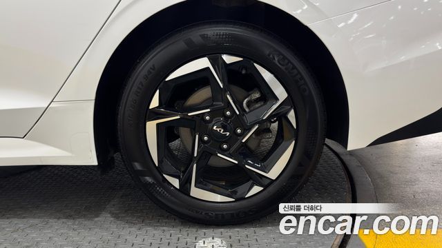 Kia K5 из Кореи Encar