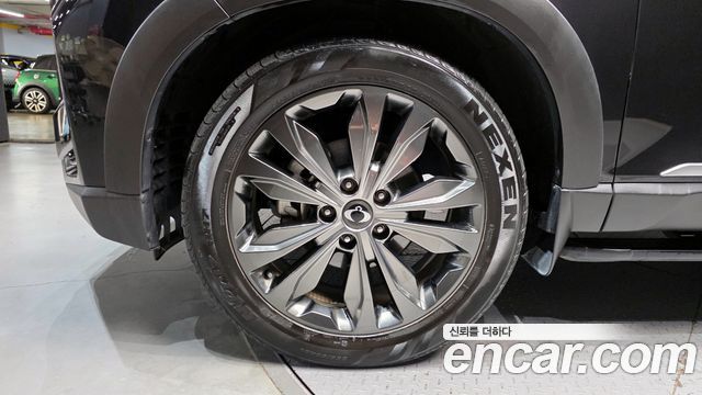 Ssangyong Rexton из Кореи Encar