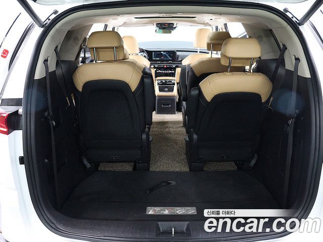 Kia Carnival 9-Seater Noblesse — пробег 122 215 км — фото 5 из 5