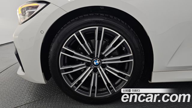 BMW 3-Series из Кореи Encar