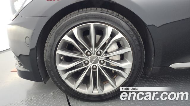 Hyundai Genesis из Кореи Encar