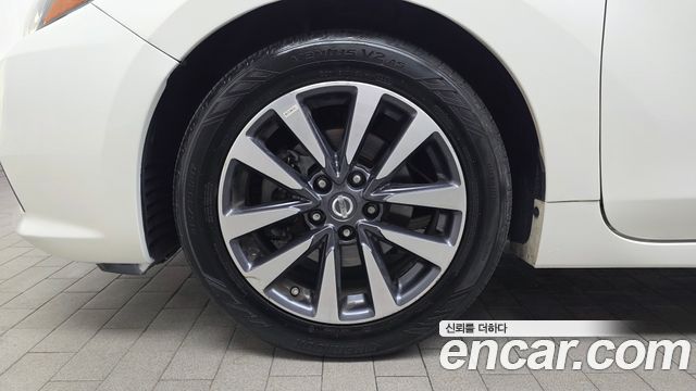 Nissan Altima из Кореи Encar
