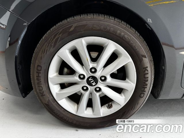 Kia K3 из Кореи Encar