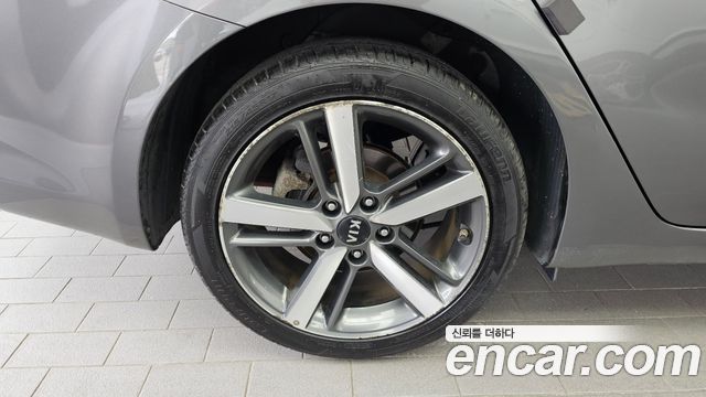 Kia K3 из Кореи Encar