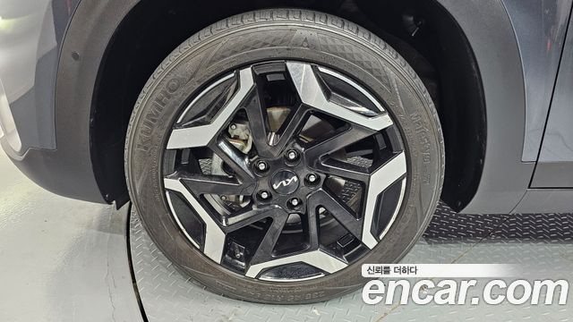 Kia Seltos из Кореи Encar