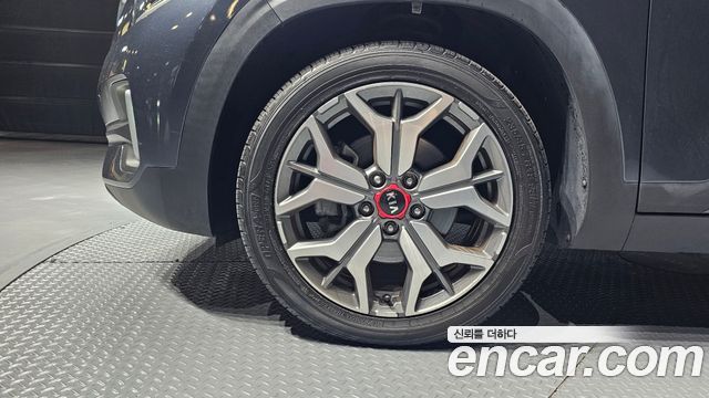 Kia Seltos из Кореи Encar