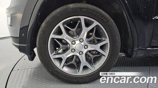 Jeep Cherokee из Кореи Encar