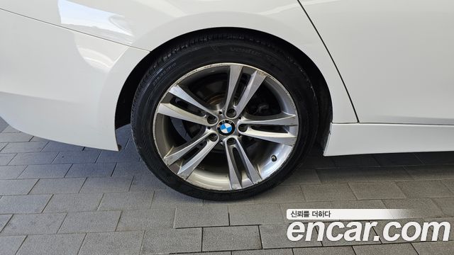 BMW 3-Series из Кореи Encar