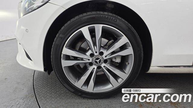 Mercedes-Benz C-Class из Кореи Encar